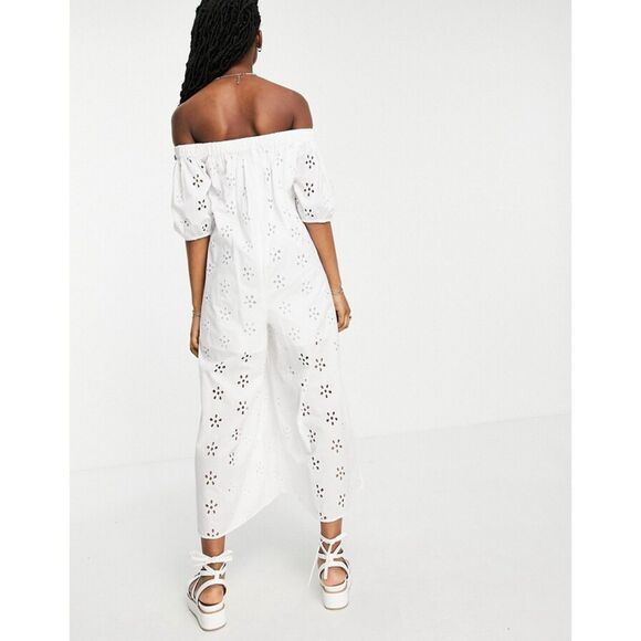 ASOS DESIGN off shoulder puff sleeve button front jumpsuit in white broderie - Picture 2 of 4
